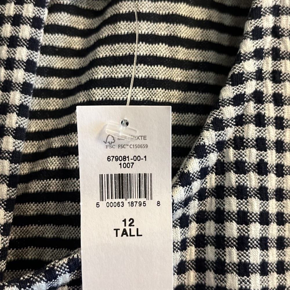 Women’s Gap Classic Black and White Checkered Dress NWT Size: 12 Tall - Picture 3 of 4